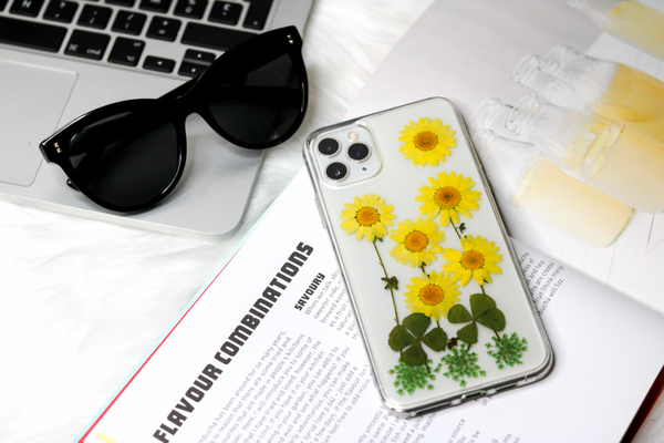 Real Pressed Yellow Daisies Phone Case, Sunflowers, Samsung Galaxy S10 S9 S8 S7, iPhone case, iphone SE 5 6 6s 7 8 plus x xr xs 11 12 13 pro max case
